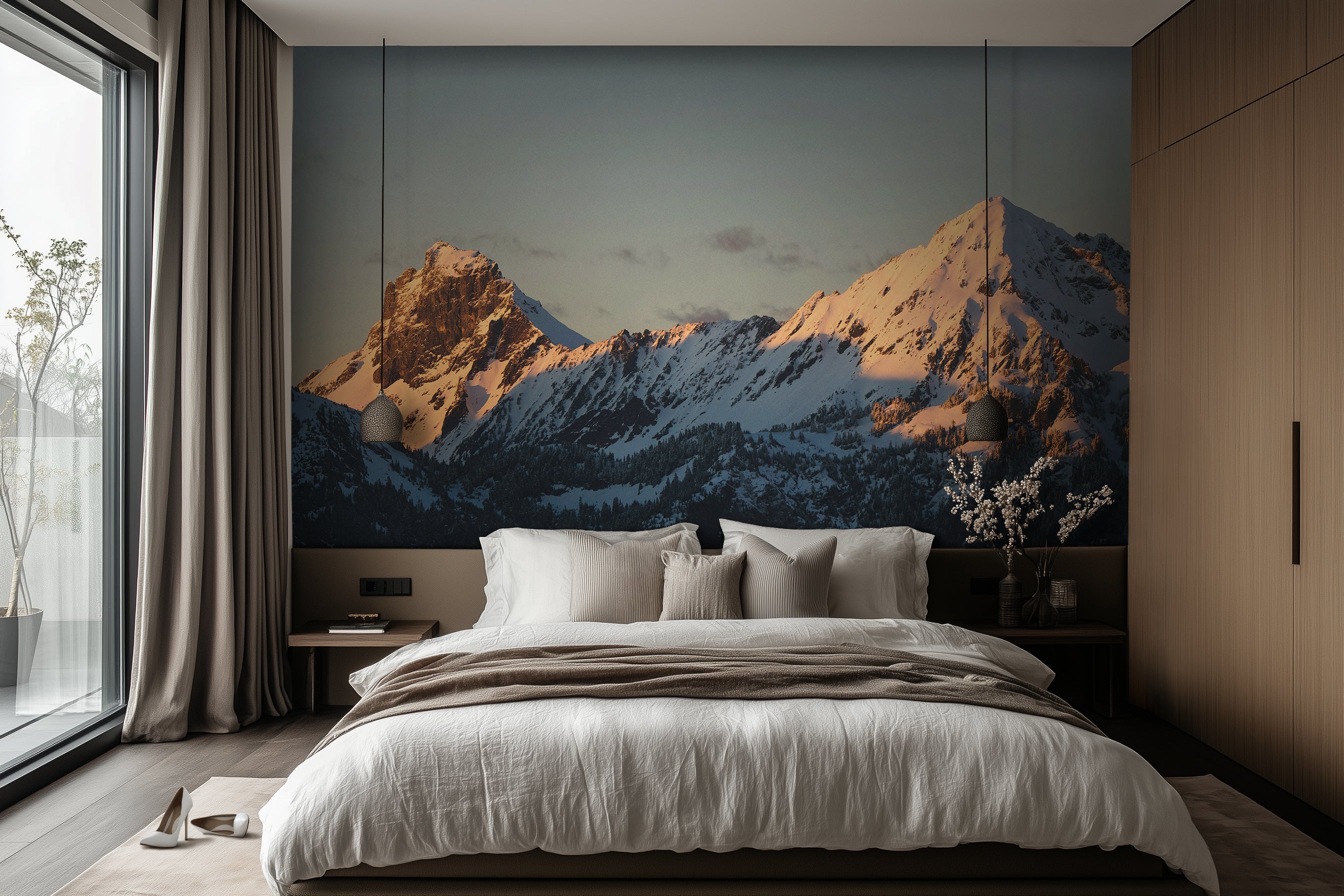 The Light That Crowned the Peaks