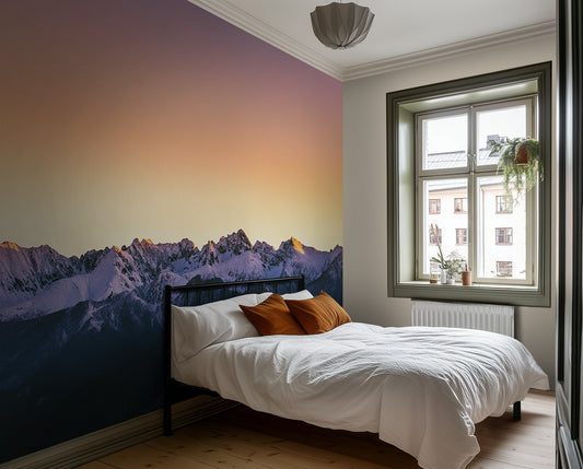 The Horizon Sang in Gold