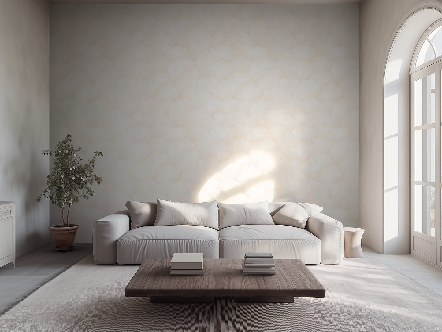 Shoreline Fan - Champagne Shell on Almond Cream